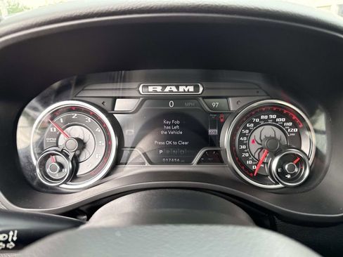 Used 2023 RAM 1500 Big Horn AWD/4WD image 40