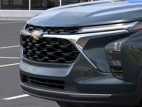 New 2026 Chevrolet Trax LT w/ Driver Confidence Package image 13