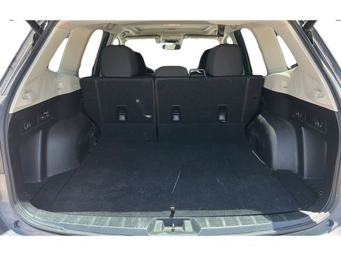 Used 2021 Subaru Forester Premium AWD/4WD image 9