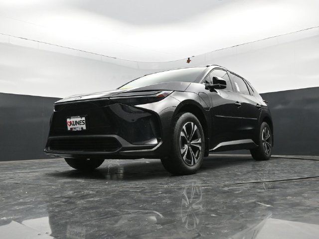 Used 2024 Toyota bZ4X AWD w/ Weather Package image 43