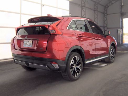 Used 2020 Mitsubishi Eclipse Cross SE AWD/4WD image 2