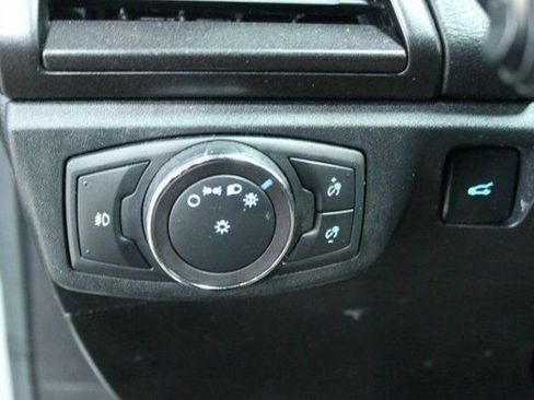 Used 2019 Ford Fusion Titanium image 12