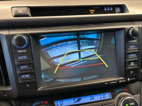 Used 2018 Toyota RAV4 Adventure AWD/4WD image 14