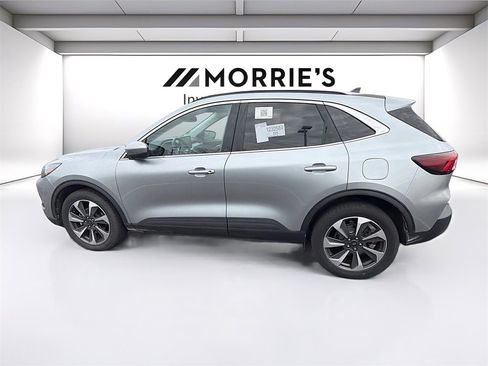 Used 2023 Ford Escape Platinum image 8