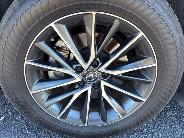 Used 2025 Lexus NX 350h AWD w/ Accessory Package (2T) image 4