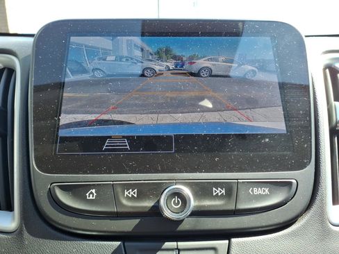Used 2023 Chevrolet Malibu LT w/ Driver Confidence Package FWD image 11