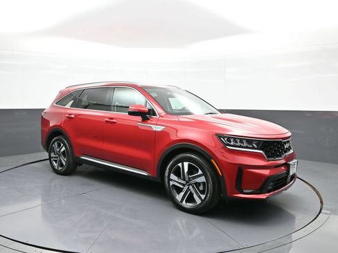Certified 2023 Kia Sorento EX AWD/4WD image 4