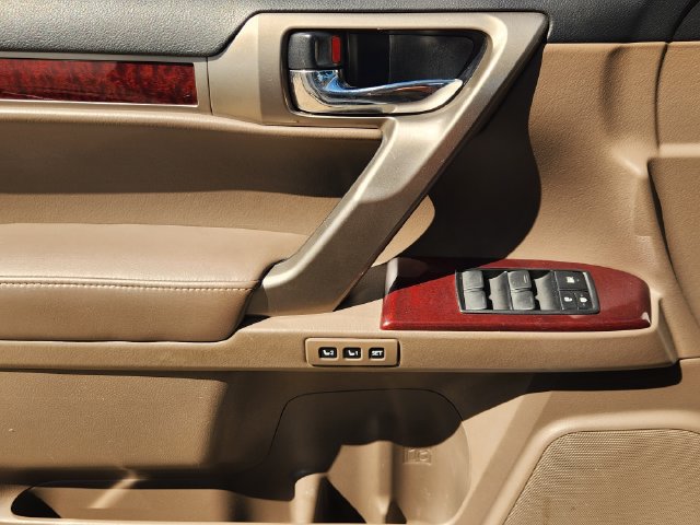 Used 2019 Lexus GX 460 Premium AWD/4WD image 15