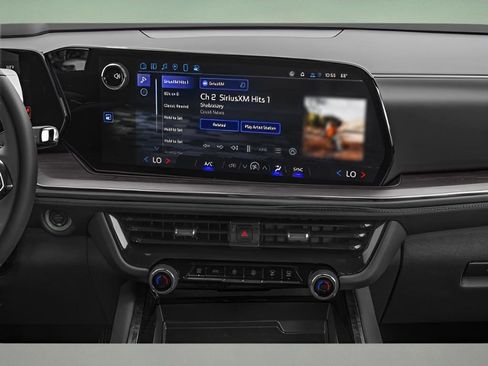 Used 2026 Chevrolet Tahoe LT w/ Comfort Package image 12