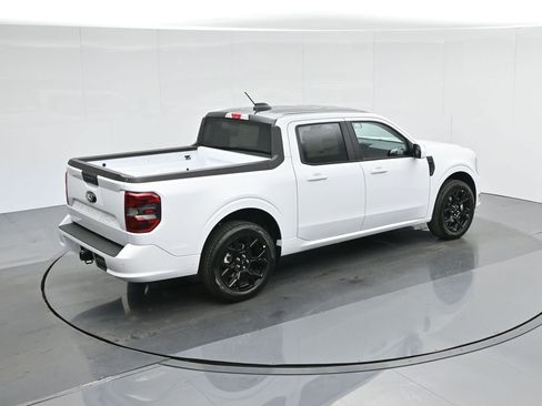 New 2025 Ford Maverick Lobo AWD/4WD image 39