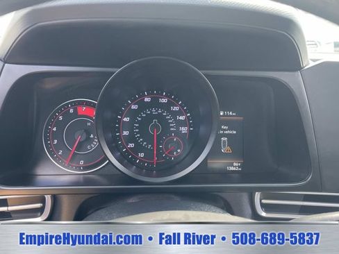 Used 2023 Hyundai Elantra SEL FWD image 31