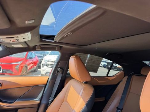 Used 2023 Lexus IS 300 w/ Comfort Package RWD image 14