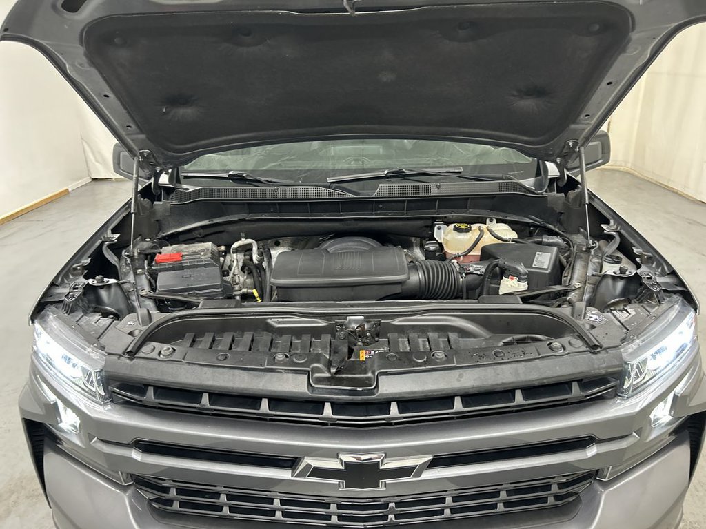 Used 2021 Chevrolet Silverado 1500 RST AWD/4WD image 23