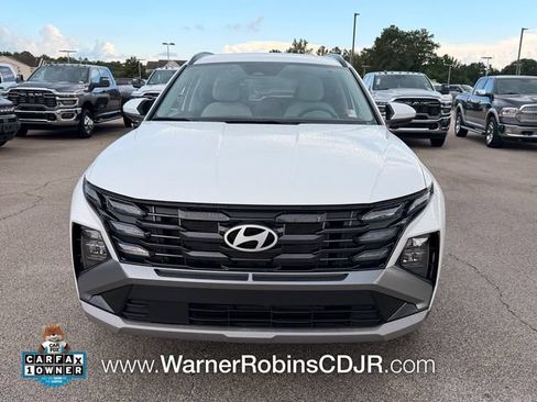 Used 2025 Hyundai Tucson SEL FWD image 2