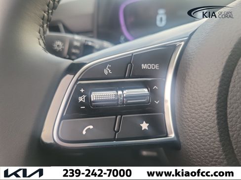 New 2026 Kia Seltos S FWD image 32