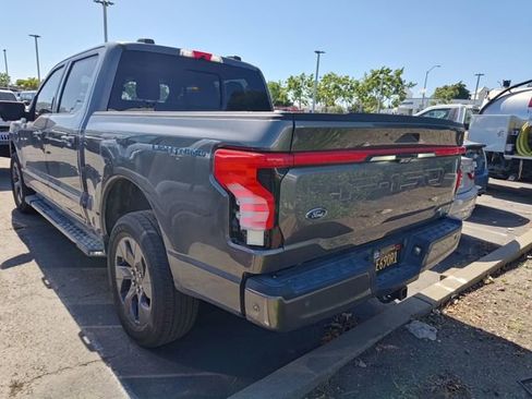 Used 2022 Ford F150 Lightning Lariat AWD/4WD image 4