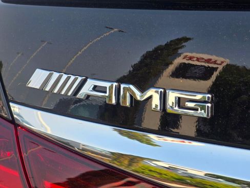 Used 2022 Mercedes-Benz E 53 AMG 4MATIC Sedan image 35