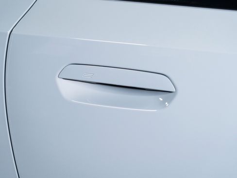 Used 2024 BMW M2 w/ Lighting Package image 52