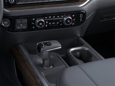 New 2026 GMC Sierra 1500 SLT w/ SLT Convenience Package image 23