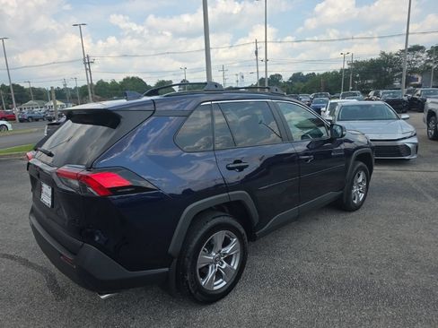 Used 2023 Toyota RAV4 XLE w/ Convenience Package AWD/4WD image 5