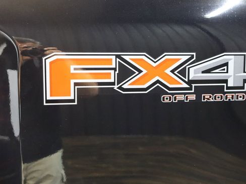 Used 2024 Ford F250 XL w/ STX Appearance Package AWD/4WD image 12
