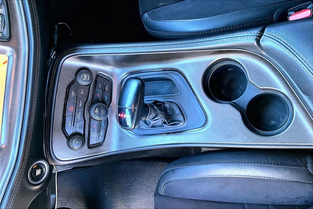 Used 2020 Dodge Challenger R/T RWD image 30
