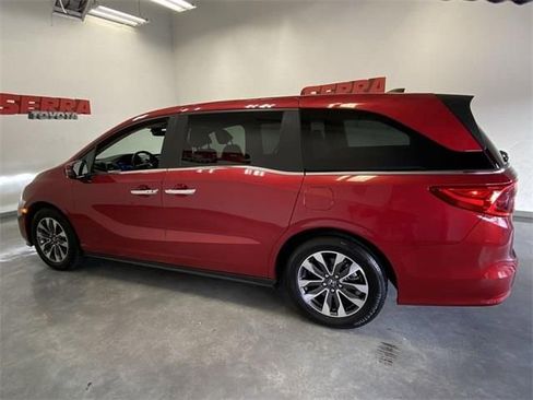 Used 2024 Honda Odyssey EX-L image 14