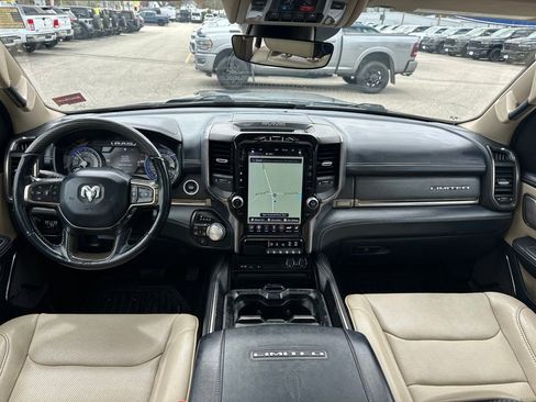 Used 2019 RAM 1500 Limited AWD/4WD image 16