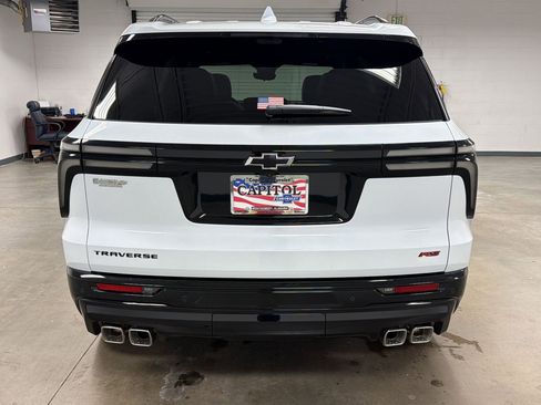 New 2026 Chevrolet Traverse RS FWD image 9