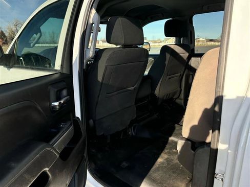 Used 2018 Chevrolet Silverado 2500 LT AWD/4WD image 12