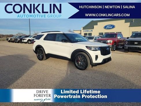 New 2026 Ford Explorer ST-Line w/ ST-Line Street Pack image 1