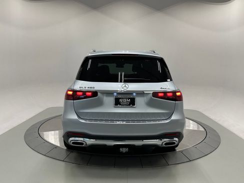 Certified 2025 Mercedes-Benz GLS 450 4MATIC image 7