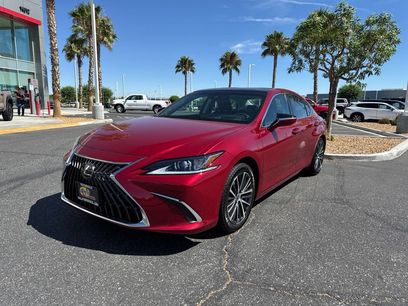 Used 2025 Lexus ES 350 w/ Premium Package