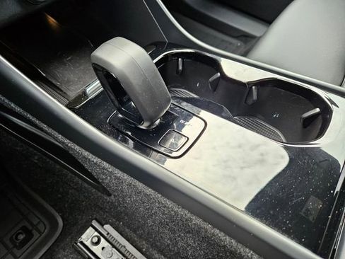 Certified 2023 Volvo XC40 Recharge Core w/ Protection Package Premier AWD/4WD image 28