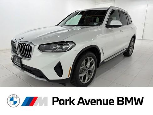 Used 2024 BMW X3 xDrive30i w/ Premium Package AWD/4WD image 1