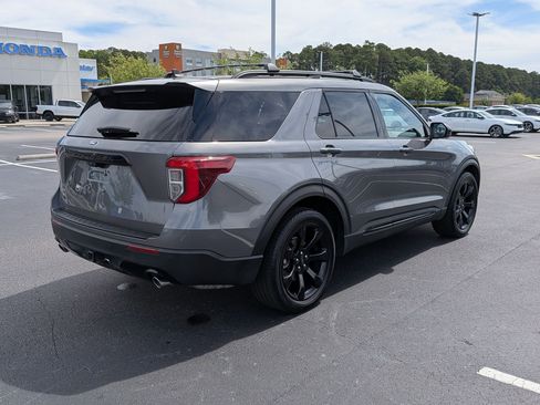 Used 2023 Ford Explorer ST-Line w/ Class IV Trailer Tow Package RWD image 3