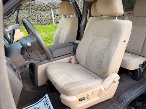 Used 2011 Ford F150 XLT w/ XLT Convenience Pkg AWD/4WD image 5