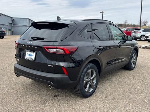 Used 2025 Ford Escape ST-Line Select AWD/4WD image 4