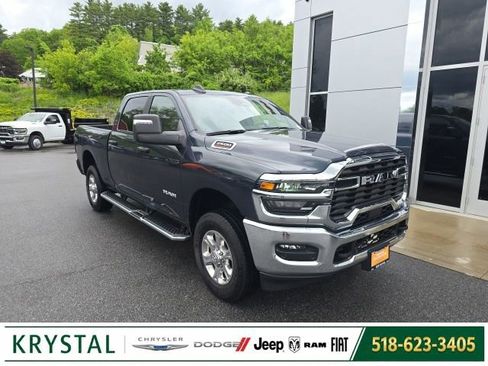 Certified 2025 RAM 2500 Big Horn AWD/4WD image 1