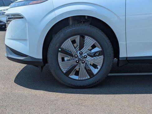 Used 2025 Nissan Murano SL AWD/4WD image 9