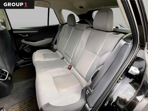 Used 2024 Subaru Outback Premium AWD/4WD image 21