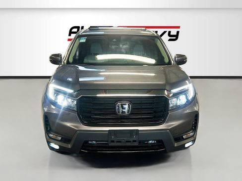 Used 2023 Honda Ridgeline RTL-E image 2