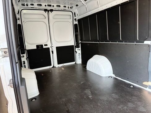 New 2026 RAM ProMaster 3500 w/ Convenience Group image 19