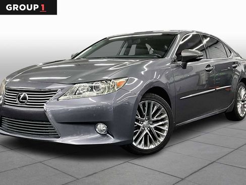 Used 2013 Lexus ES 350 w/ Luxury Pkg image 1