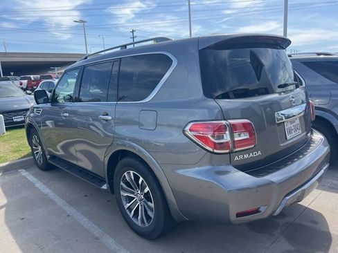Used 2019 Nissan Armada SL w/ Premium Package image 3