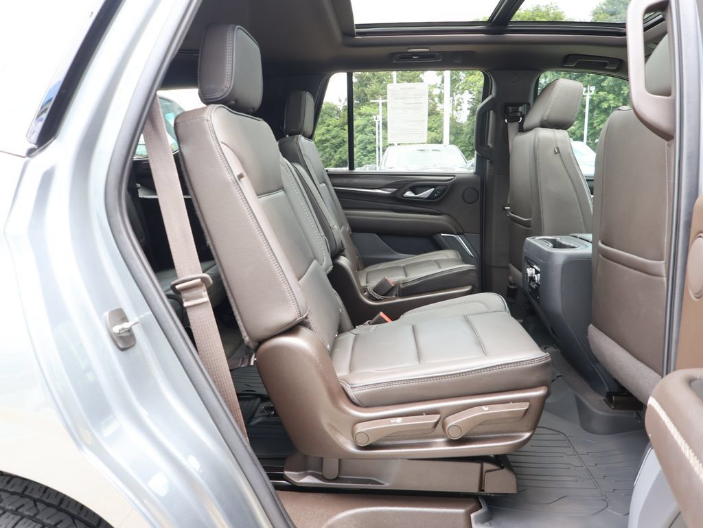 Certified 2022 GMC Yukon Denali w/ Denali Premium Package AWD/4WD image 40