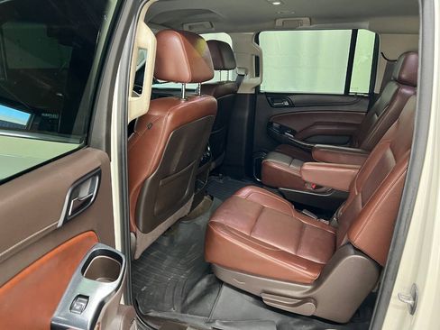 Used 2015 Chevrolet Suburban LTZ AWD/4WD image 9