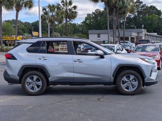 Used 2022 Toyota RAV4 XLE AWD/4WD video 4
