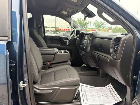 Used 2023 Chevrolet Silverado 1500 Custom w/ LPO, Dark Essentials Package AWD/4WD image 20