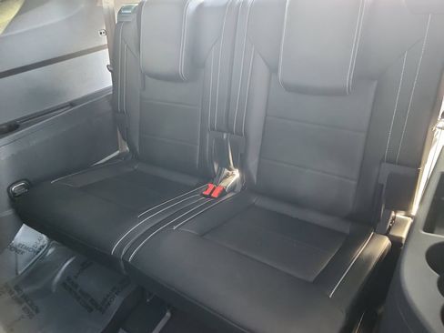 Used 2022 Volkswagen Atlas SE AWD/4WD image 11